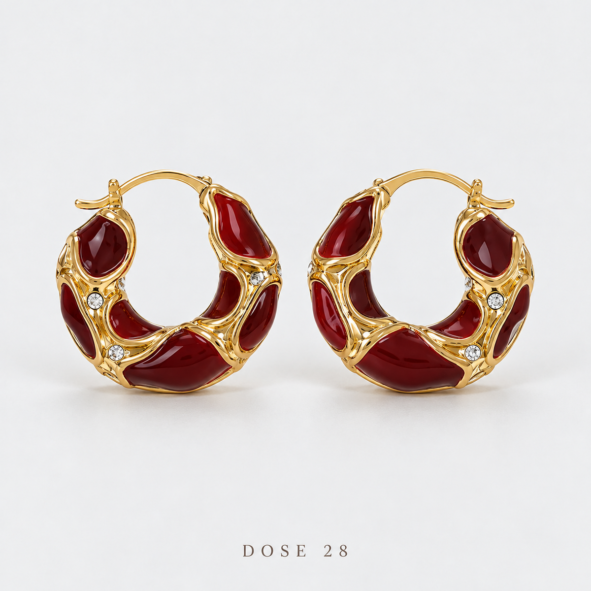 Burgundy Glow Hoop Earrings تراجي العنابي اللامع