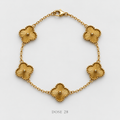 سوار البرسيم بنقشة الشمس  Sunburst Clover Bracelet