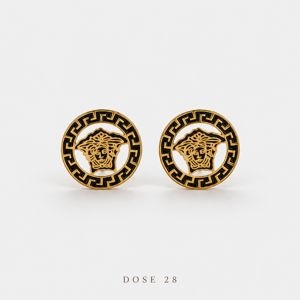 تراجي ميدوسا بالنقشة اليونانية Medusa Greek-Key Stud Earrings