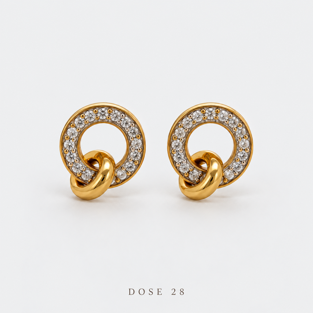 تراجي الحلقات المتداخلة Interlocking Sparkle Stud Earrings