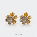 تراجي الوردة بلونين Two-Tone Flower Stud Earrings