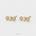 تراجي السداسيات الناعمة Hexagon Bar Stud Earrings