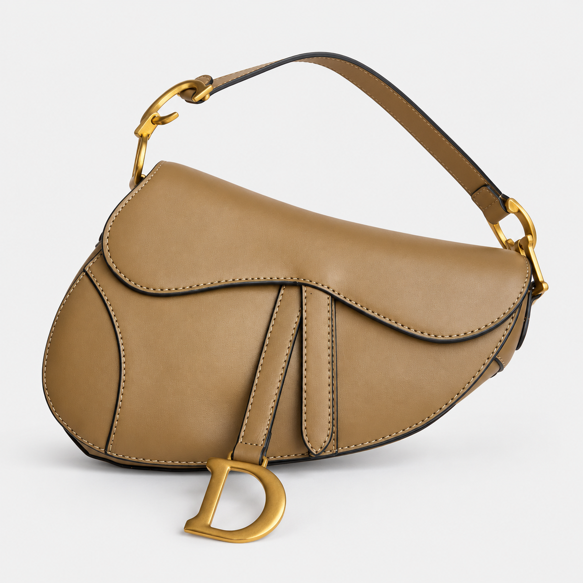 جنطة ديور ستايل سادل — جملي Dior Saddle-Style Bag — Camel