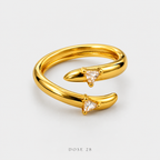 خاتم ذهبي مفتوح بفصّين مثلثين Gold-Tone Open Ring with Triangle Stones