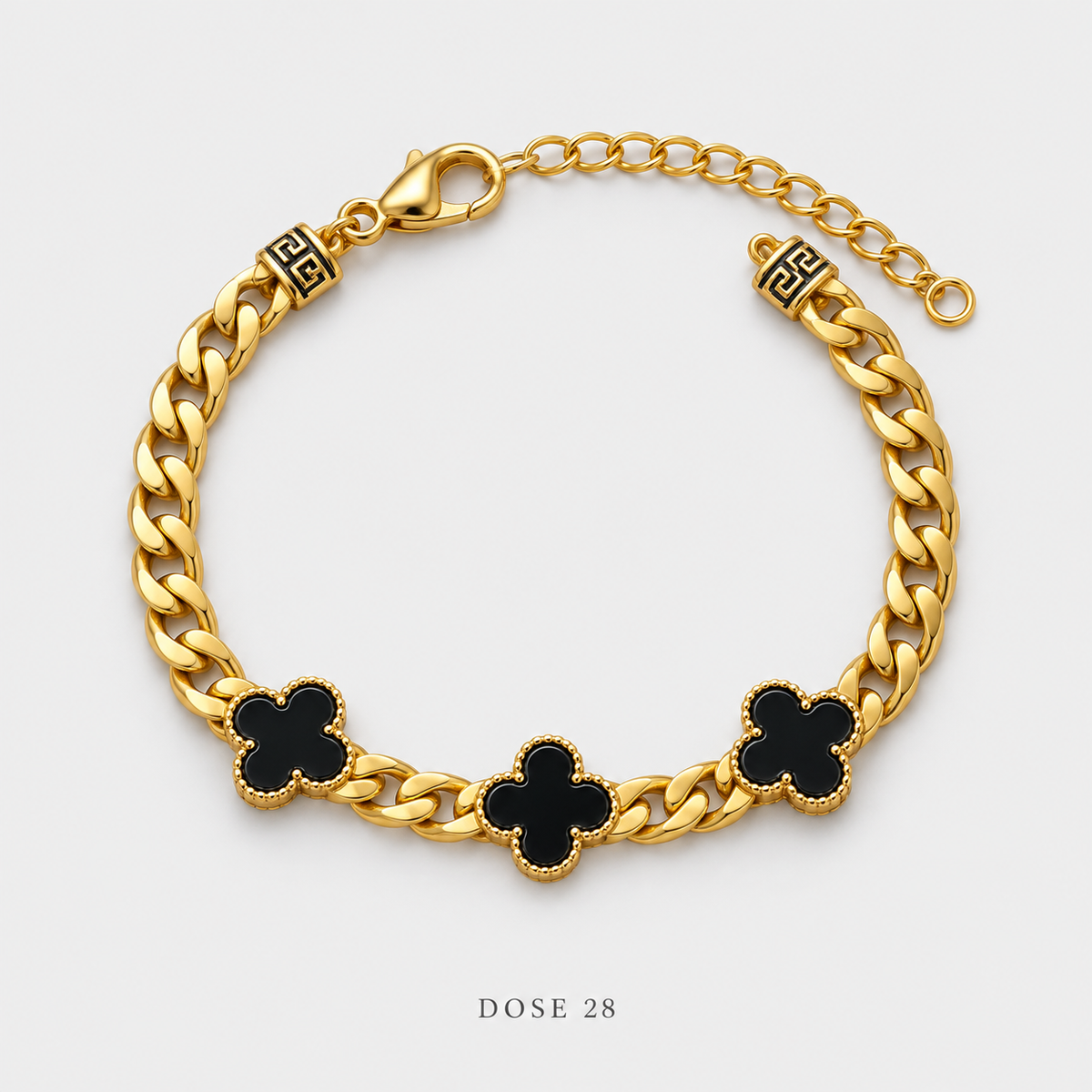 سوار البرسيم الأسود الثلاثي Triple Black Clover Bracelet