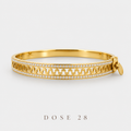 Geometric Sparkle Gold-Tone Bangle  أسوارة النقشة الهندسية اللامعة
