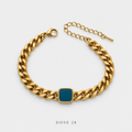 سوار بالمربّع الأزرق — Blue Square Chain Bracelet