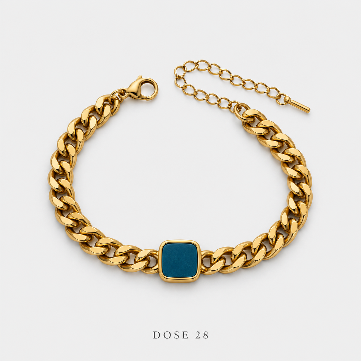 سوار بالمربّع الأزرق — Blue Square Chain Bracelet