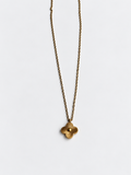 Antique Gold-Tone Four-Petal Flower Necklace قلادة بزهرة رباعية البتلات بلون ذهبي معتّق
