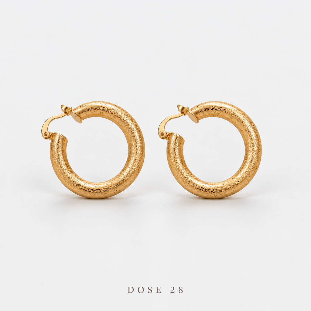 Textured Gold-Tone Hoops تراجي الحلقات بالنقشة الناعمة