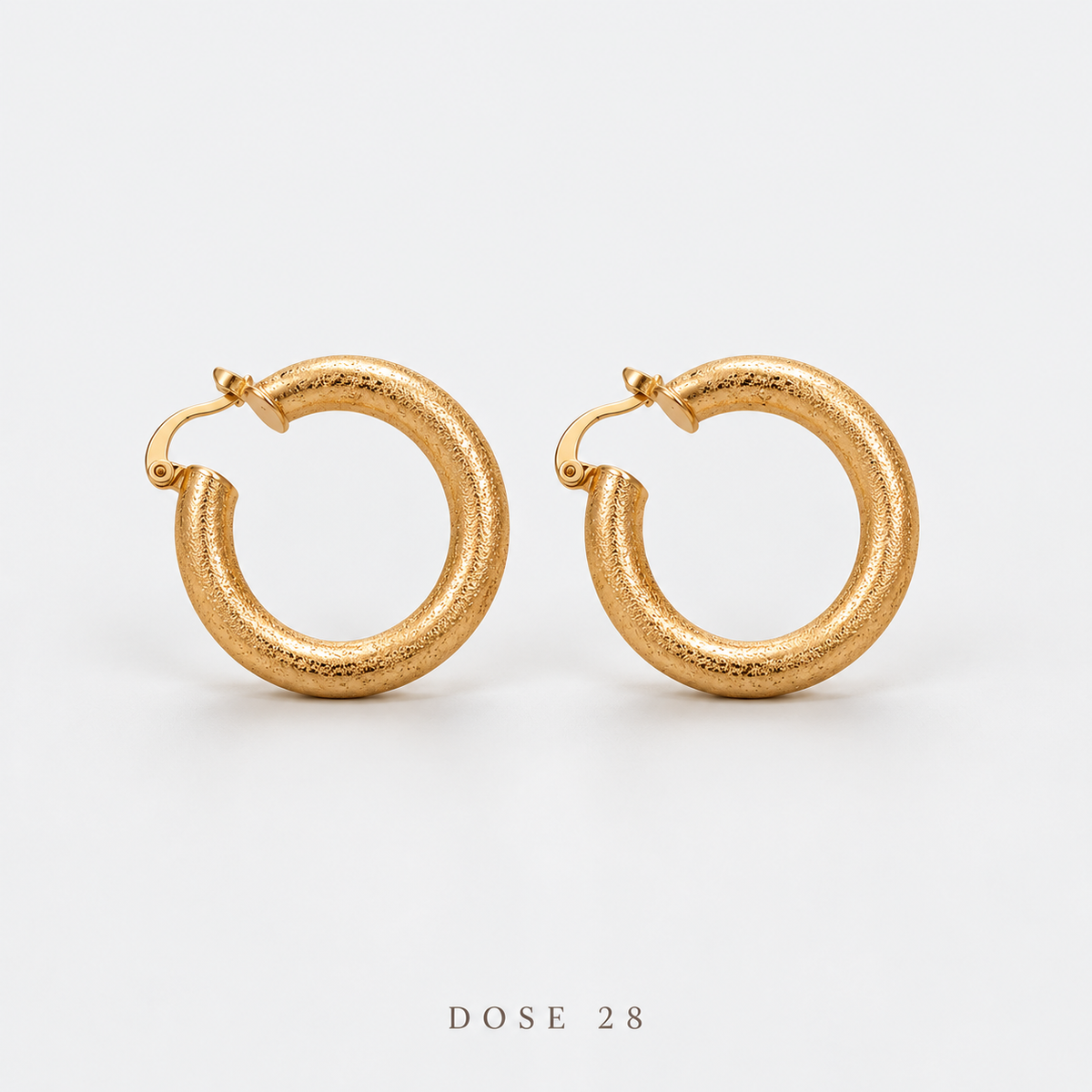 Textured Gold-Tone Hoops تراجي الحلقات بالنقشة الناعمة